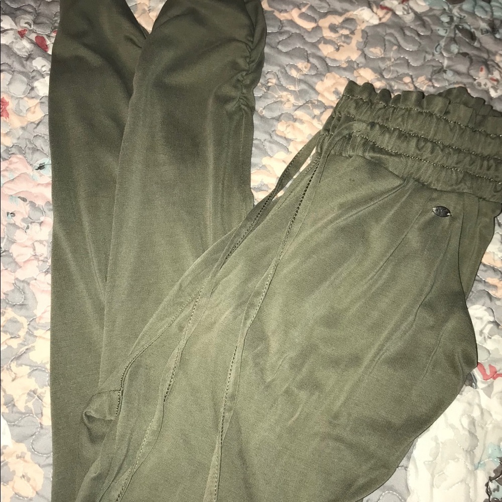 American Eagle joggers.